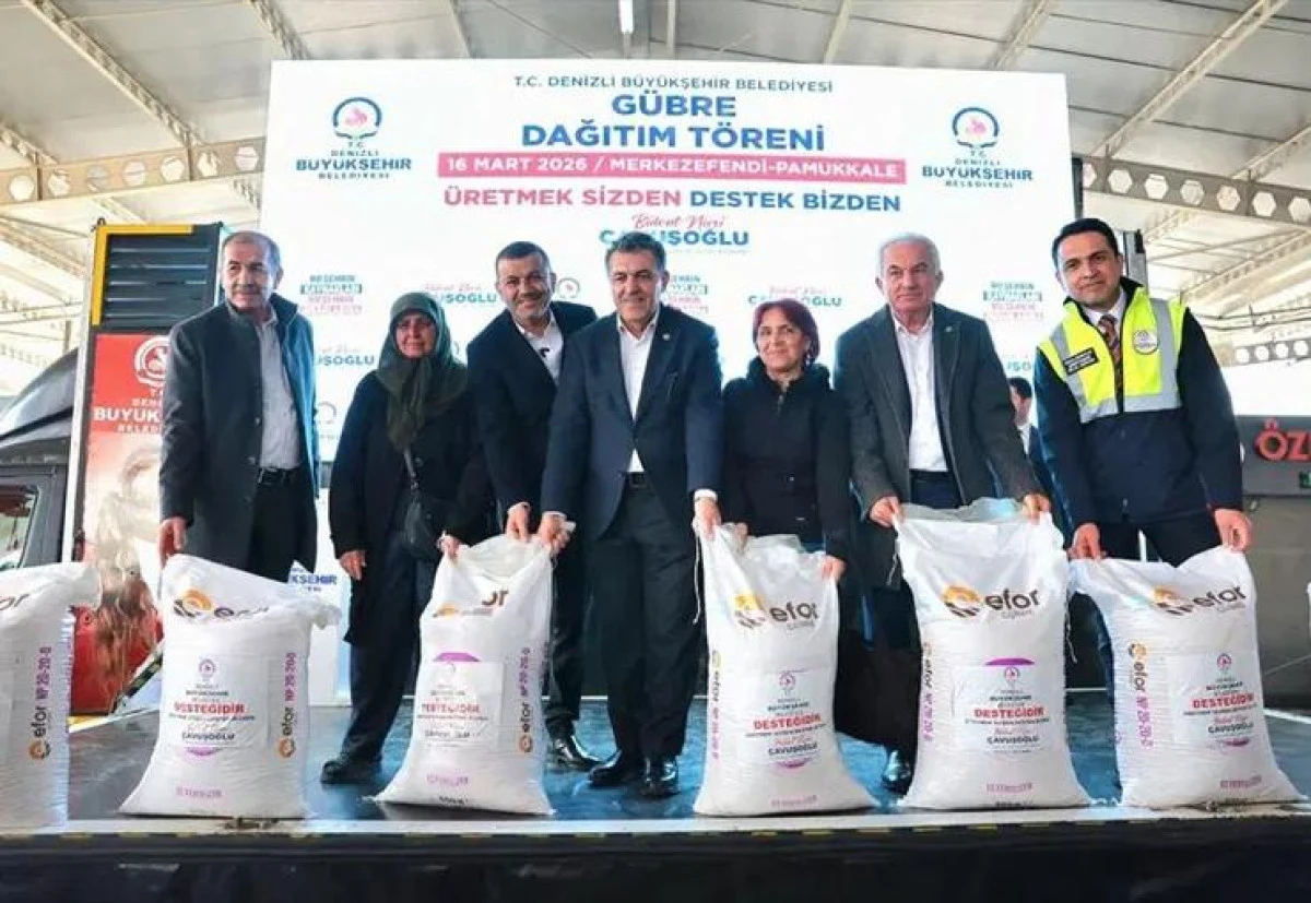 Denizli B&uuml;y&uuml;kşehir&rsquo;den &uuml;reticiye 2 milyon kiloluk g&uuml;bre desteği