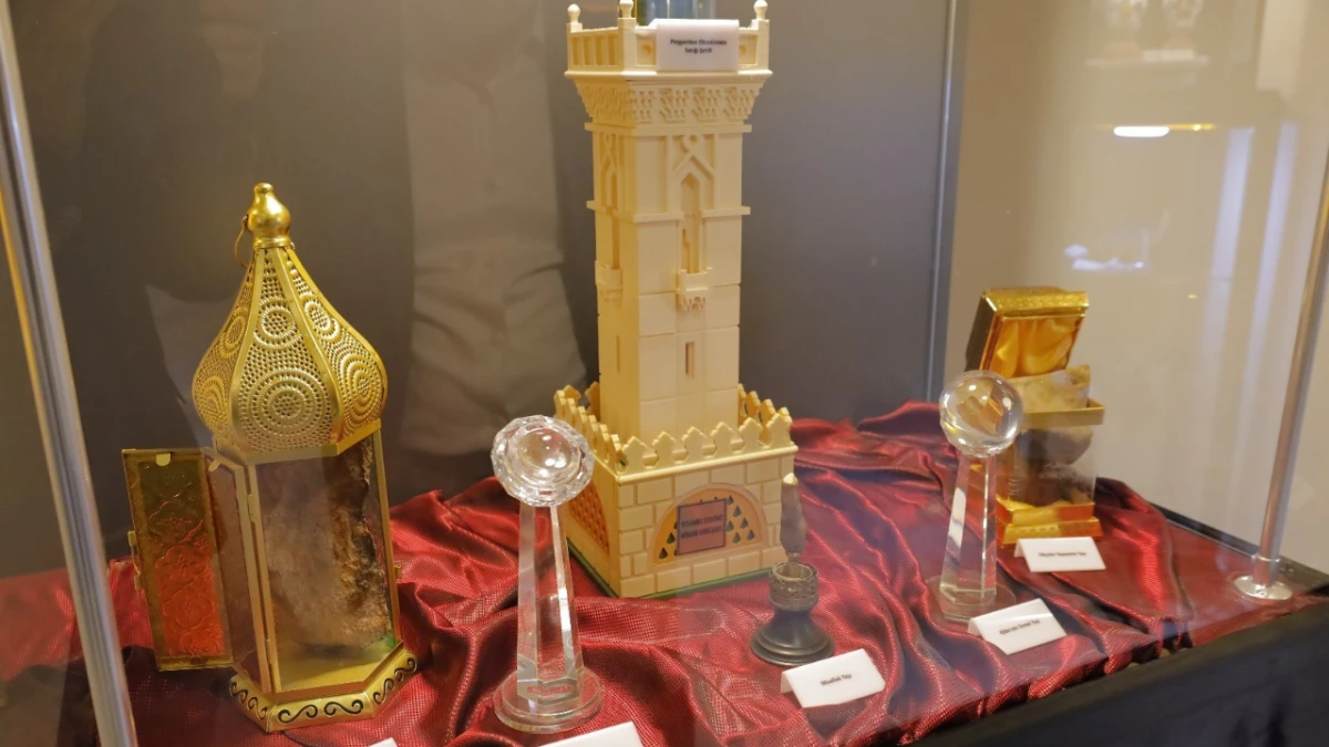 Denizli’de Mukaddes Emanetler sergisine büyük ilgi