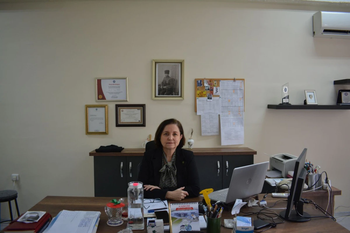 Do&ccedil;. Dr. Canan Uraz: Ev ve iş yeri ila&ccedil;lamalarında ruhsatlı firma uyarısı