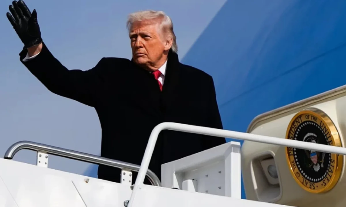 Donald Trump'ın Davos yolculuğu arızaya takıldı