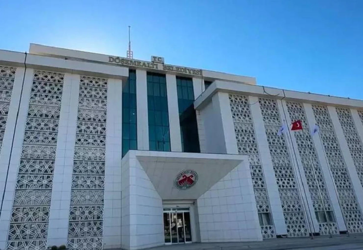 D&ouml;şemealtı Belediyesi'ne operasyon: Eski belediye başkanı dahil 22 kişi hakkında g&ouml;zaltı kararı verildi!