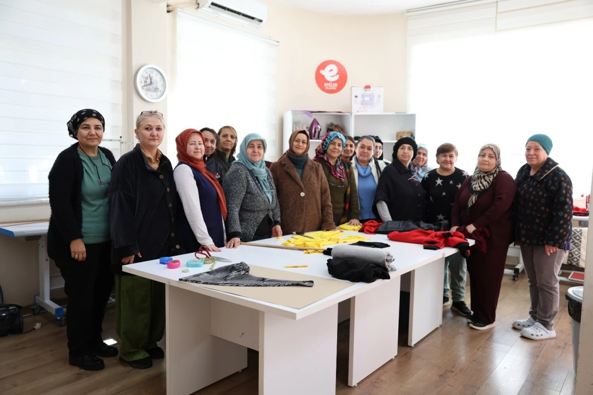 Efeler&rsquo;de Hanımevleri &Uuml;retimin Merkezi Oldu