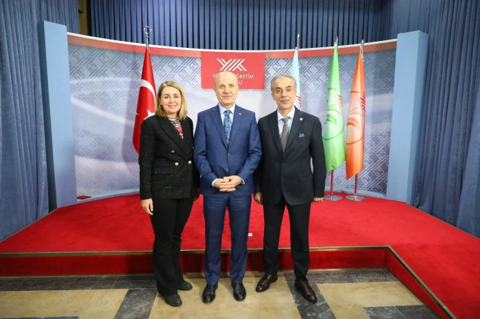 Ege &Uuml;niversitesi 7 bayrakla Engelsiz &Uuml;niversite &ouml;d&uuml;l&uuml; aldı