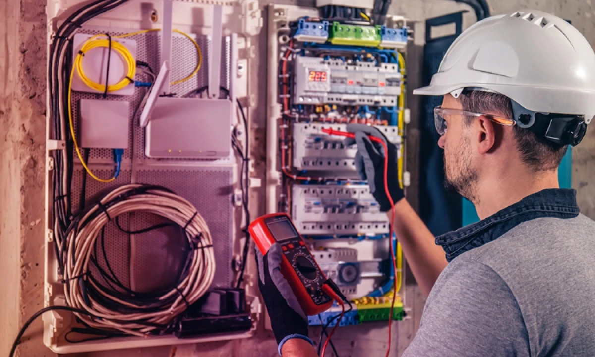 Elektrikte hizmet bedellerine zam geldi