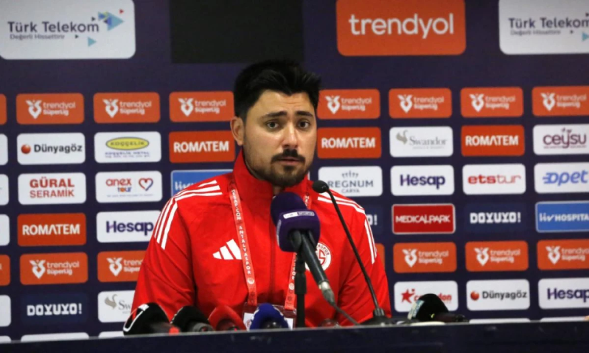 Ender &Ouml;ren&ccedil;&rsquo;ten kırmızı kart tepkisi