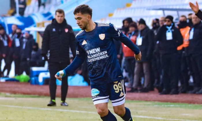 Erzurumspor FK evinde rahat kazandı