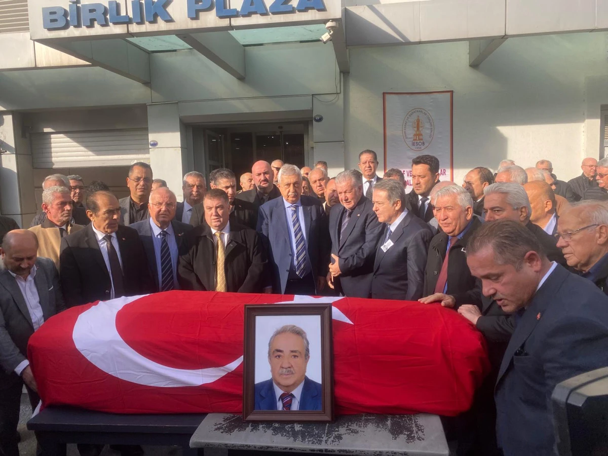 Esnaf Birliği, Cemal Tercan’ı Son Yolculuğuna Uğurladı