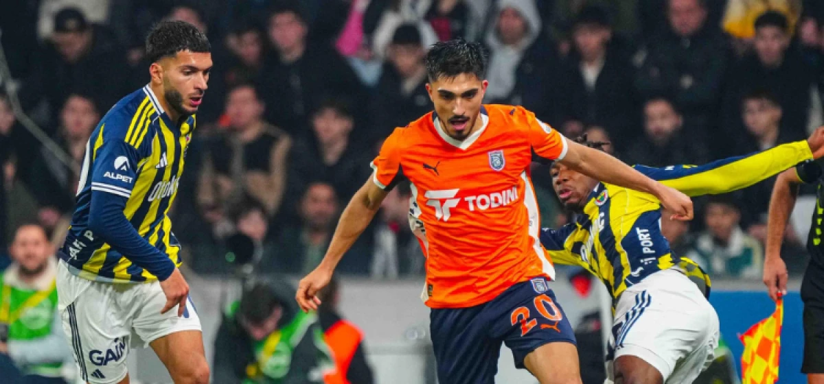 Fenerbahçe, Başakşehir deplasmanında kritik puan kaybetti