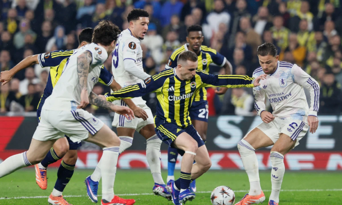 Fenerbah&ccedil;e evinde Aston Villa'ya kaybetti