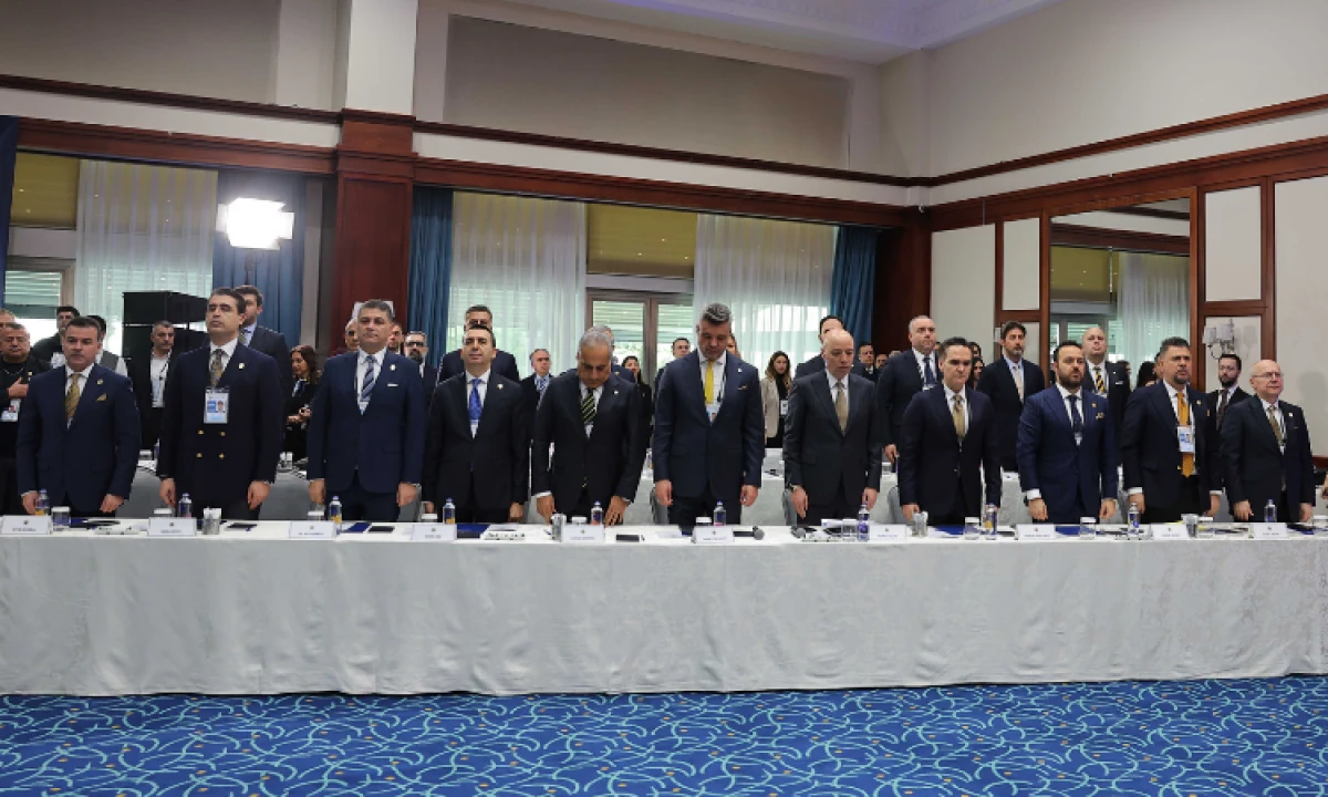 Fenerbah&ccedil;e'nin borcu a&ccedil;ıklandı