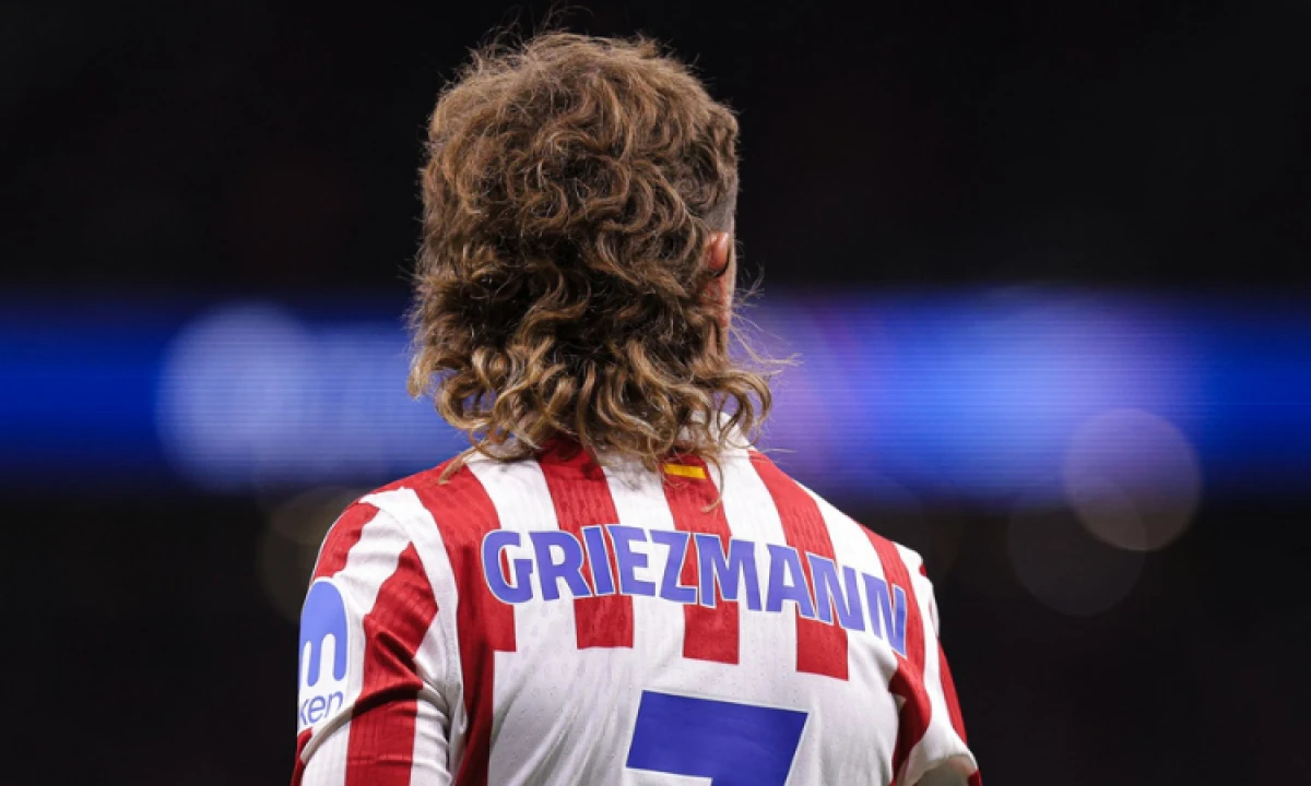 Galatasaray, Antoine Griezmann i&ccedil;in beklemeye ge&ccedil;ti!