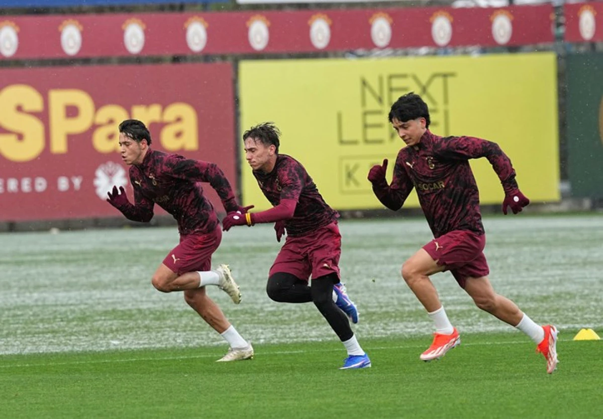 Galatasaray, Atletico Madrid ma&ccedil;ı hazırlıklarına başladı