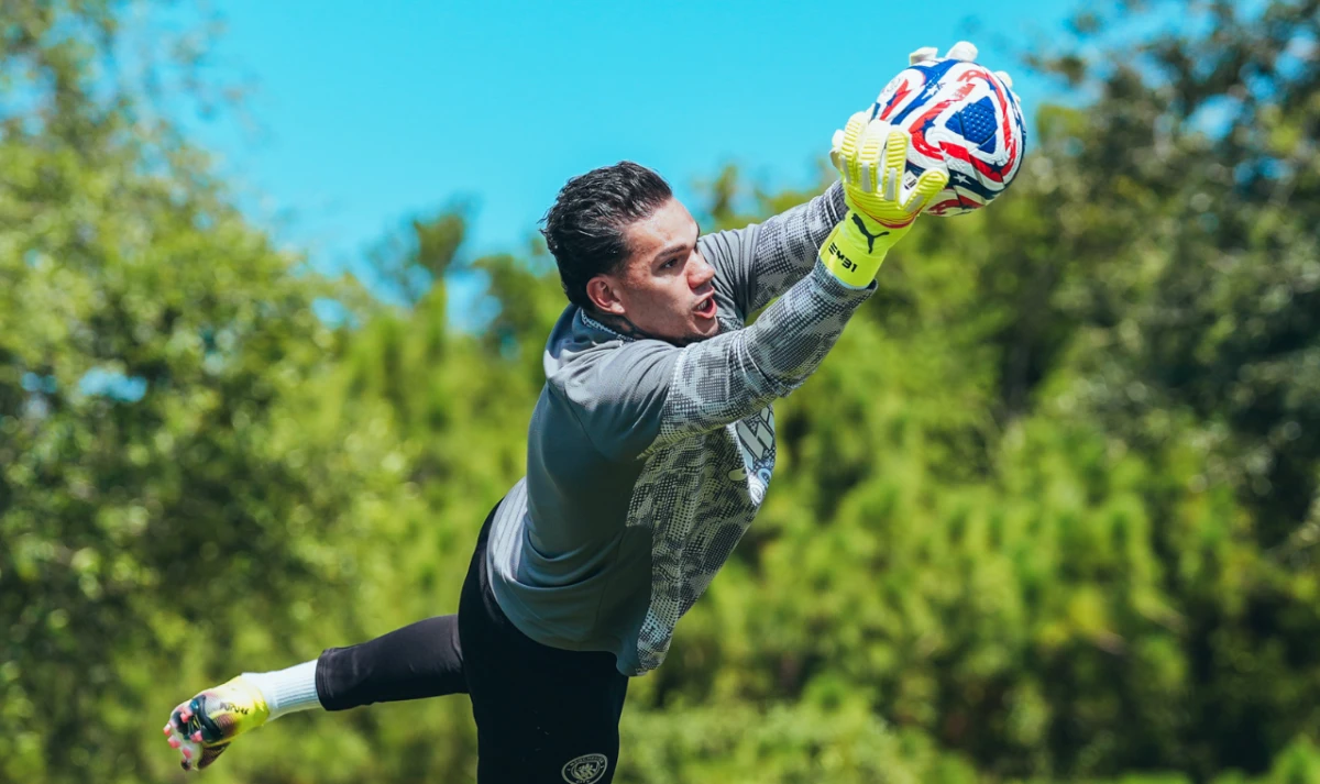 Galatasaray, Ederson transferinden vazgeçmiyor