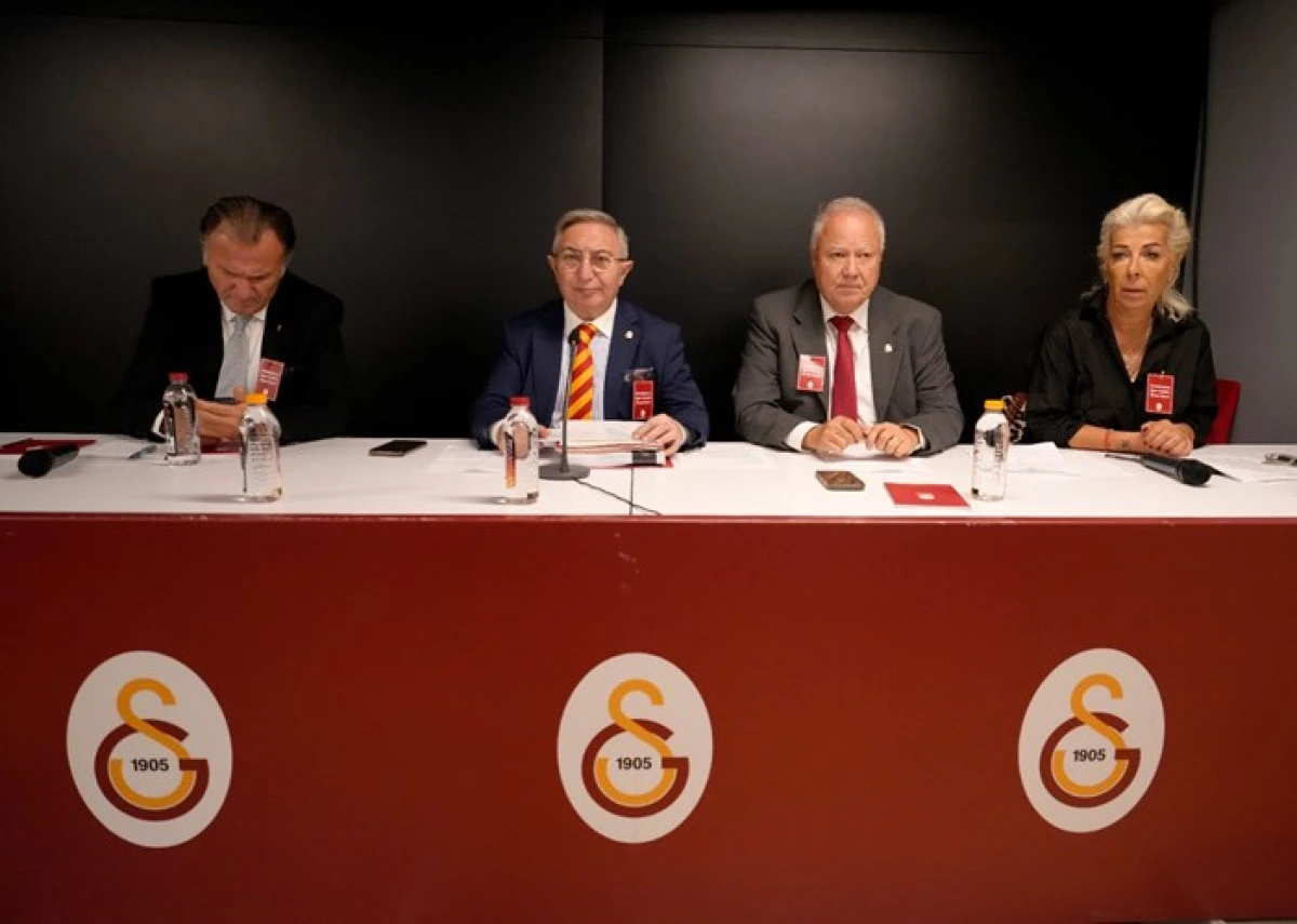 Galatasaray Ekim Ayı Divan Kurulu Toplantısı Yapıldı