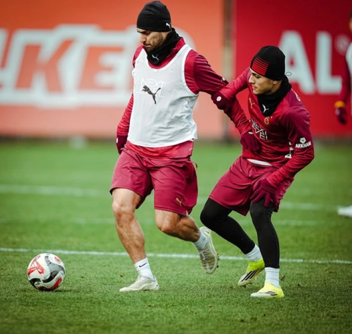 Galatasaray'da Karag&uuml;mr&uuml;k ma&ccedil;ı mesaisi başladı