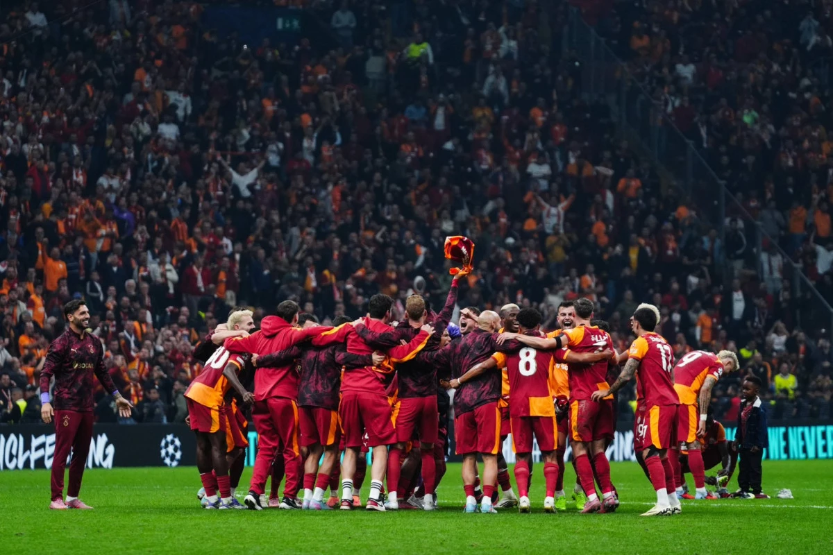 Galatasaray’da Maç Öncesi Sürpriz Moral