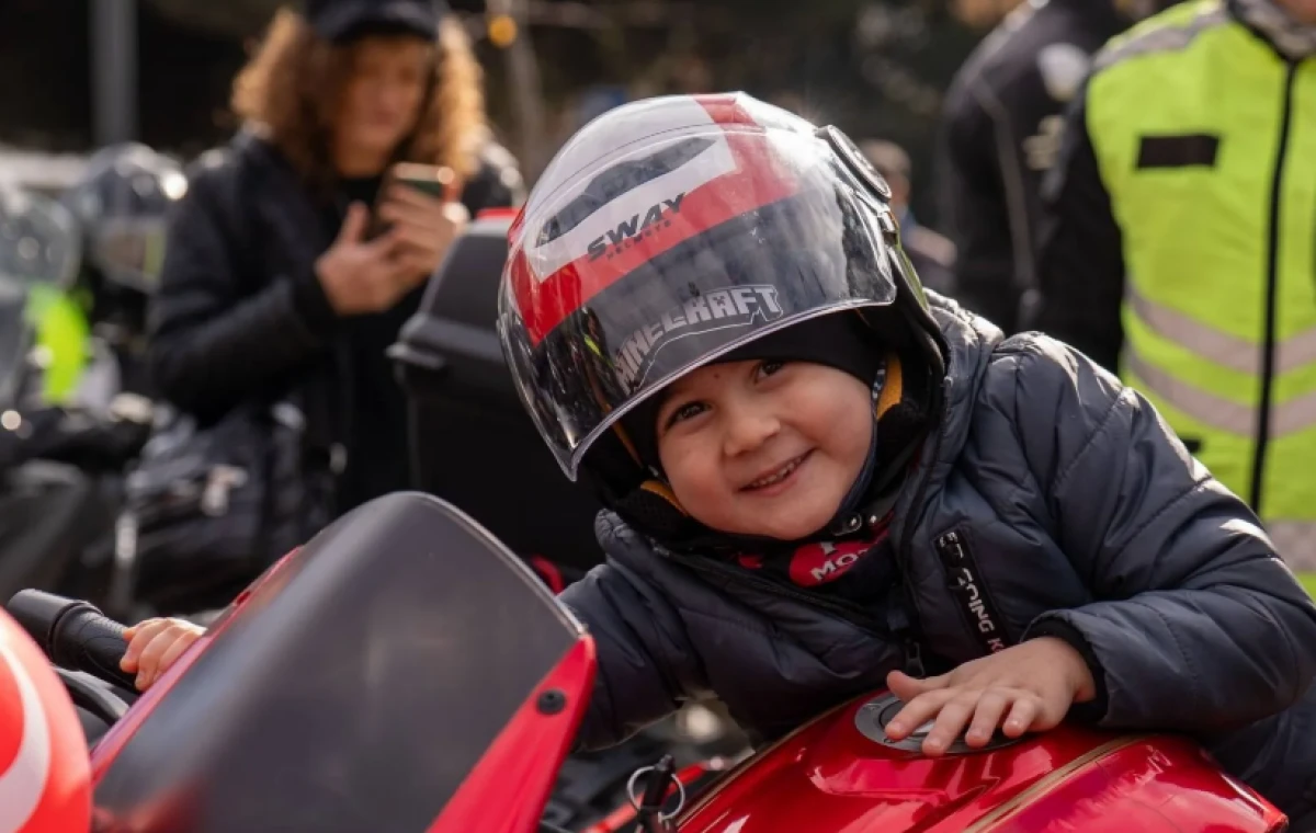 Gaziemir Belediye Meclisi&rsquo;nde Sarnı&ccedil; g&uuml;ndemi ve DMD hastası Giray i&ccedil;in ortak &ccedil;ağrı