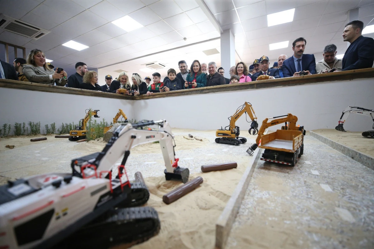 Gen&ccedil; Yaka, Karşıyaka&rsquo;da gen&ccedil;lerin yeni g&ouml;zdesi oldu