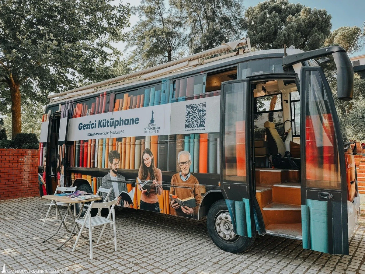 Gezici K&uuml;t&uuml;phane yarıyıl tatilinde &ccedil;ocuklarla buluşuyor