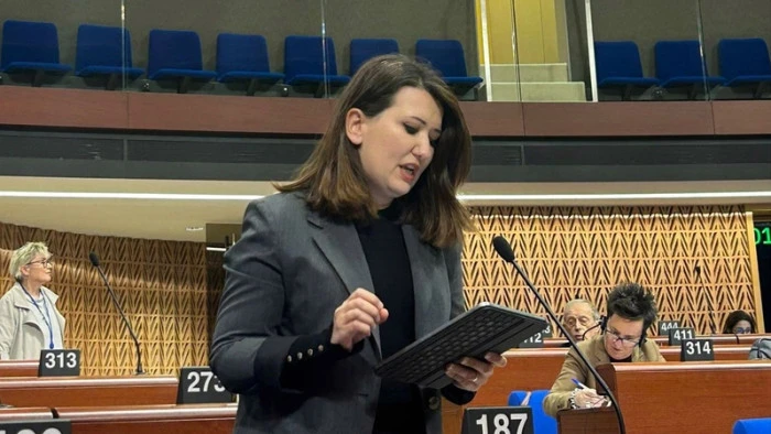 G&ouml;k&ccedil;e G&ouml;k&ccedil;en&rsquo;den demokrasi vurgusu