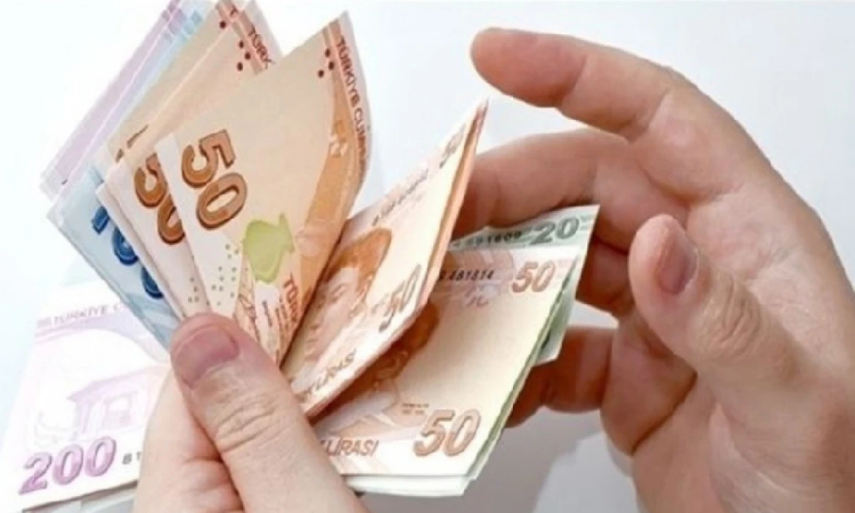 G&ouml;zler Meclis&rsquo;te: En d&uuml;ş&uuml;k emekli aylığı 20 bin lira