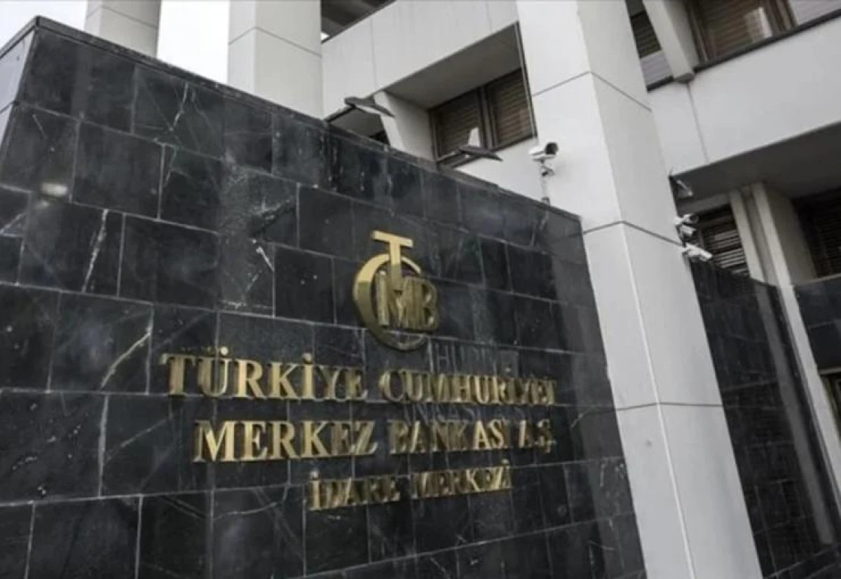 G&ouml;zler Merkez Bankası&rsquo;nda! 38 ekonomistin 37&rsquo;si aynı g&ouml;r&uuml;şte