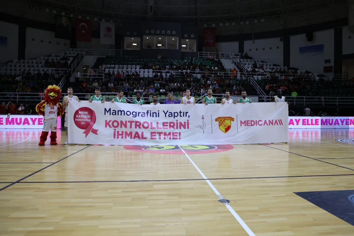 Göztepe Basketbol, farkındalık pankartıyla sahaya çıktı