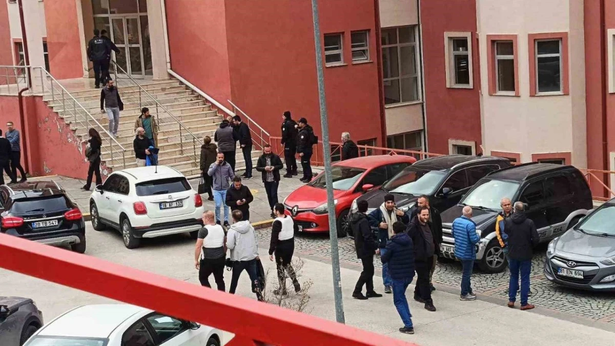 Gümüşhane Üniversitesi'nde Rehine Krizi: Polis Olay Yerinde