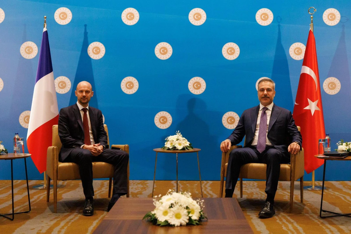 Hakan Fidan, Fransız mevkidaşı Barrot&rsquo;u Ankara&rsquo;da ağırladı