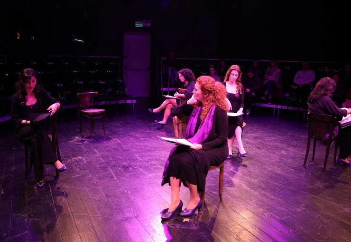 İBB Şehir Tiyatroları sahnelerinde kadınların sesi y&uuml;kseldi