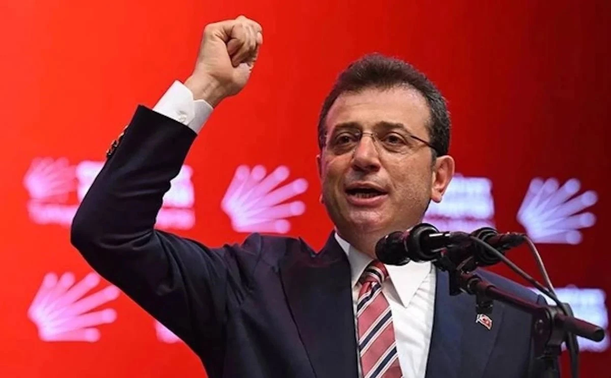 İÜ'den diploma açıklaması: Dekanların imzasına gerek yok! Karar adrese tebliğ edilecek!
