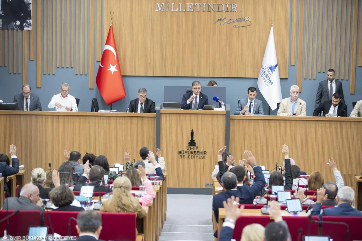 İZBAN ve toplu ulaşımda gençler için indirim dönemi başlıyor