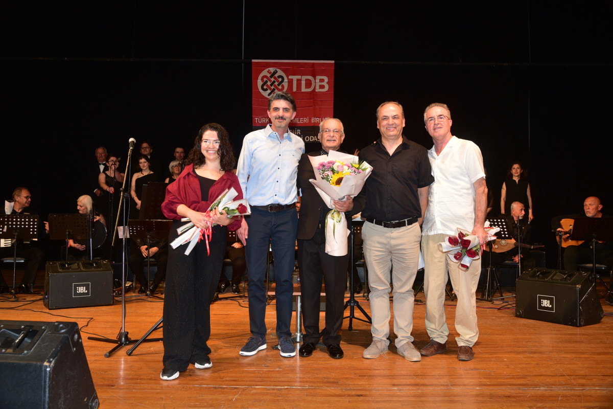 İZDO Türk Sanat Müziği Korosu'ndan Unutulmaz Konser