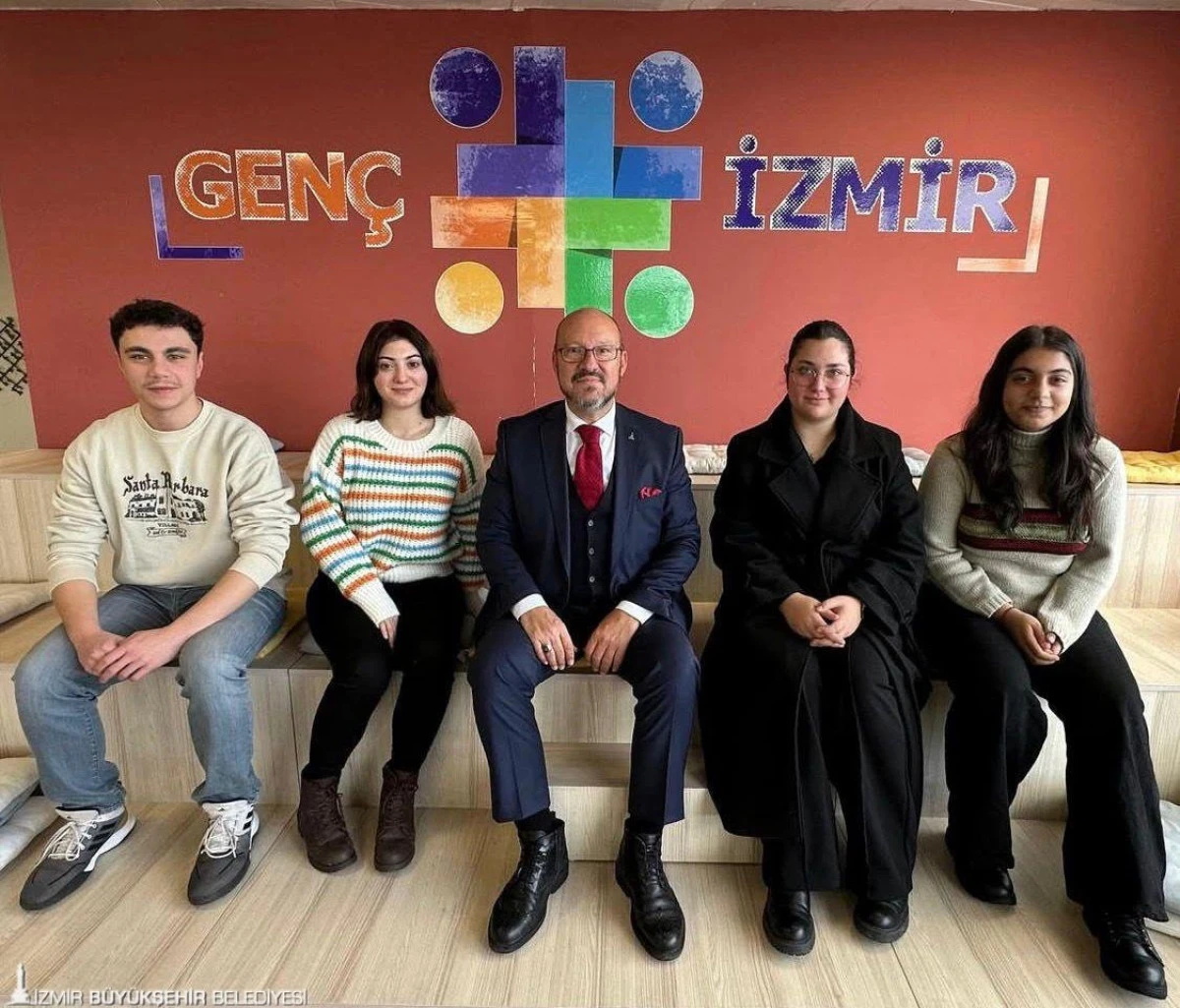 İzmir B&uuml;y&uuml;kşehir&rsquo;den gen&ccedil; sanat&ccedil;ılara konservatuvar hazırlık kursu