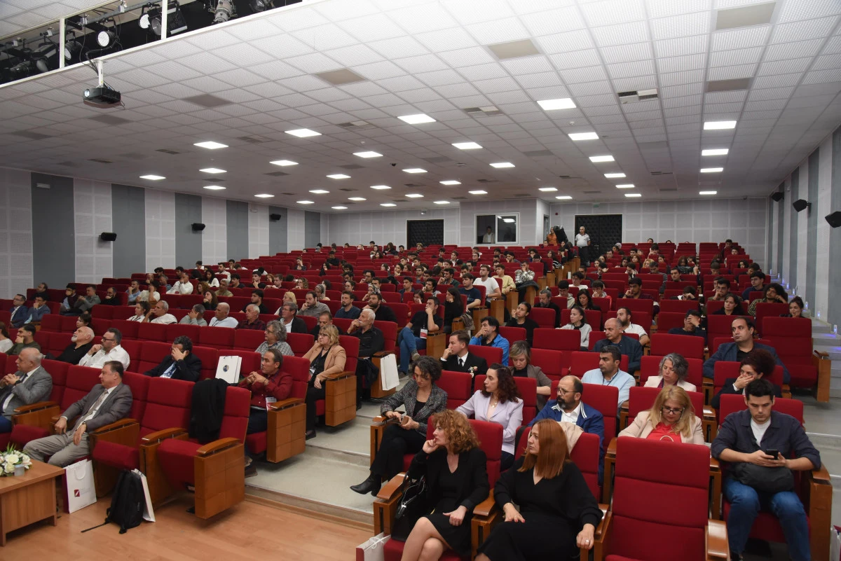 İzmir, Ege’de Balıkçılık Sektörüne Yön Veren Toplantılara Ev Sahipliği Yaptı
