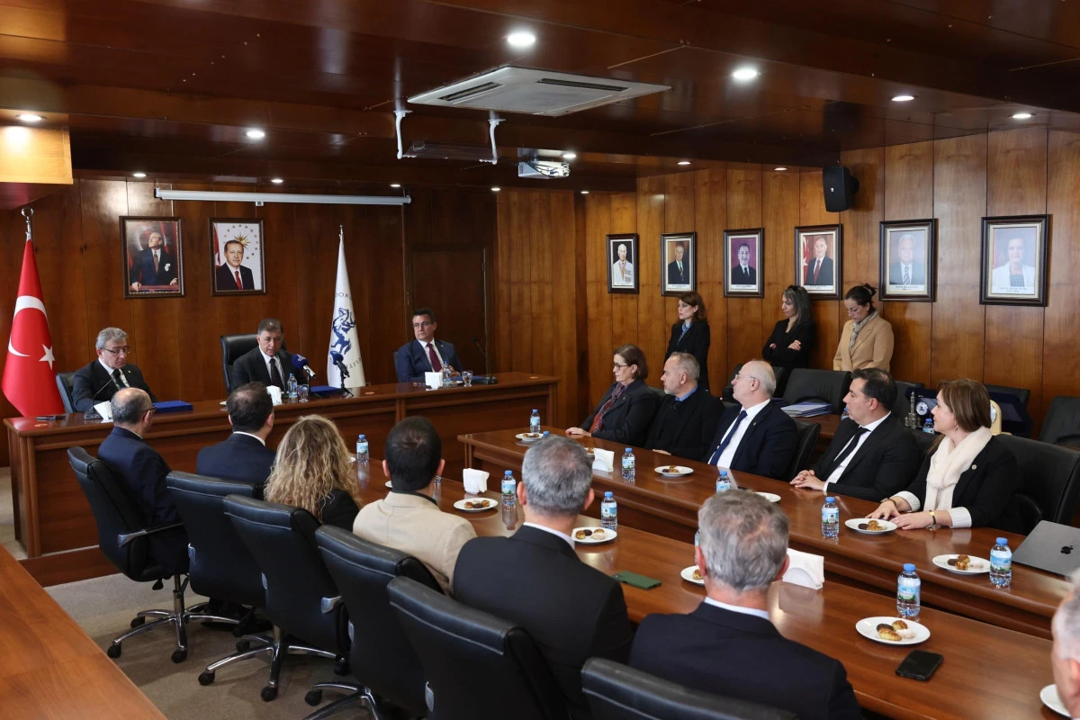 İzmir i&ccedil;in deprem master planı yolunda tarihi iş birliği