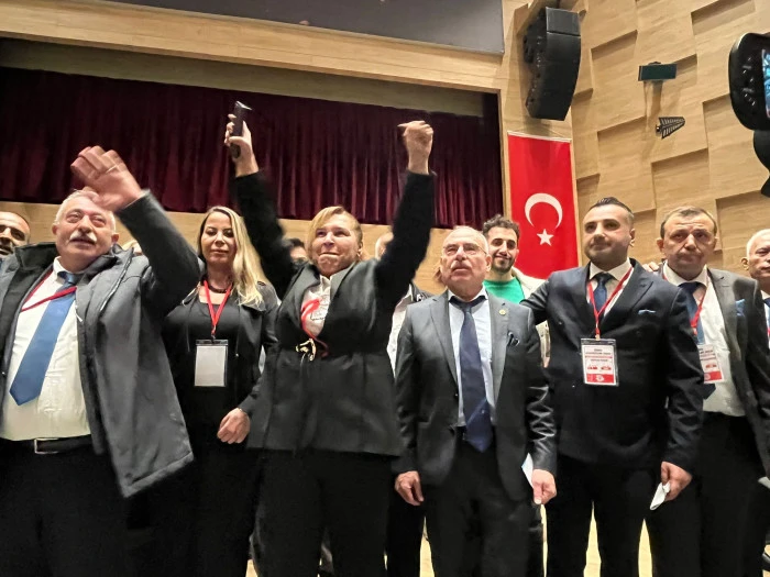 İzmir Kahveciler Odası&rsquo;nda se&ccedil;imle gelen değişim