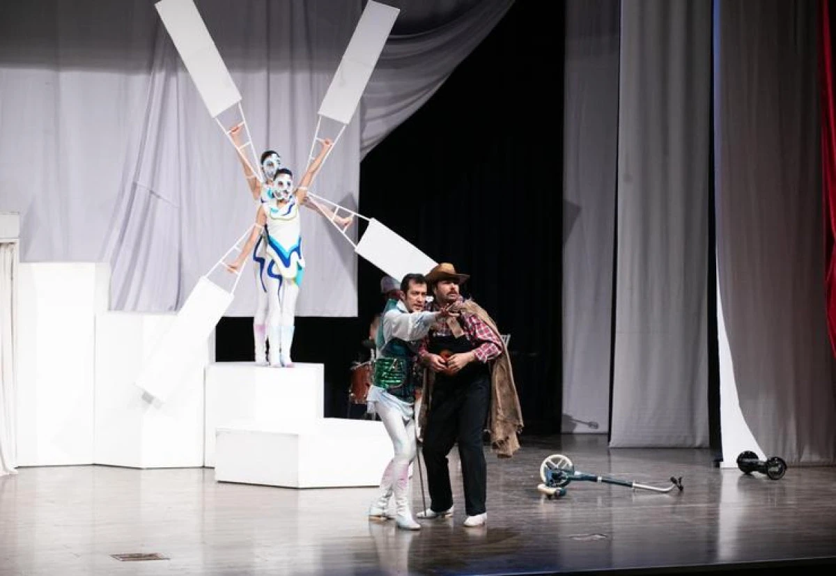 İzmir Şehir Tiyatroları Torbalı&rsquo;da sahneye &ccedil;ıktı