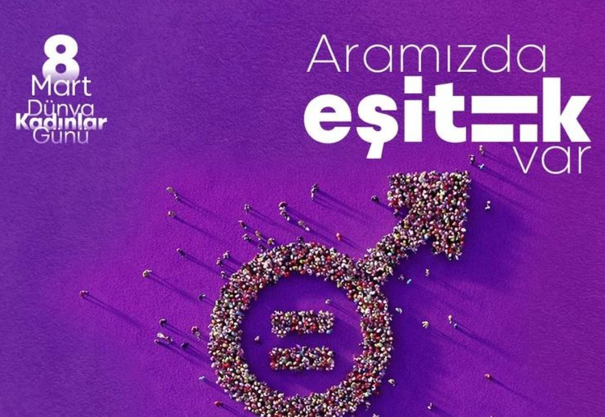 İzmir&rsquo;de 8 Mart etkinliğinde eşitlik vurgusu