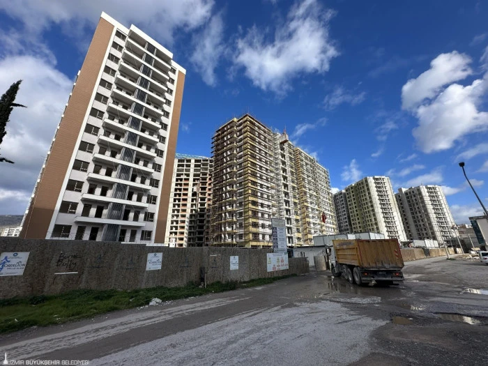 İzmir&rsquo;de kentsel d&ouml;n&uuml;ş&uuml;mde 2026 hedefleri netleşti