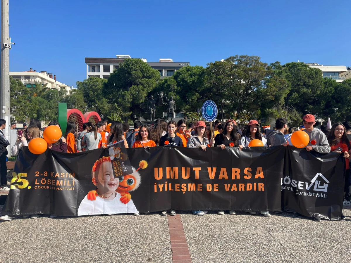 İzmir’de Lösemili Çocuklar Haftası Coşkuyla Kutlandı
