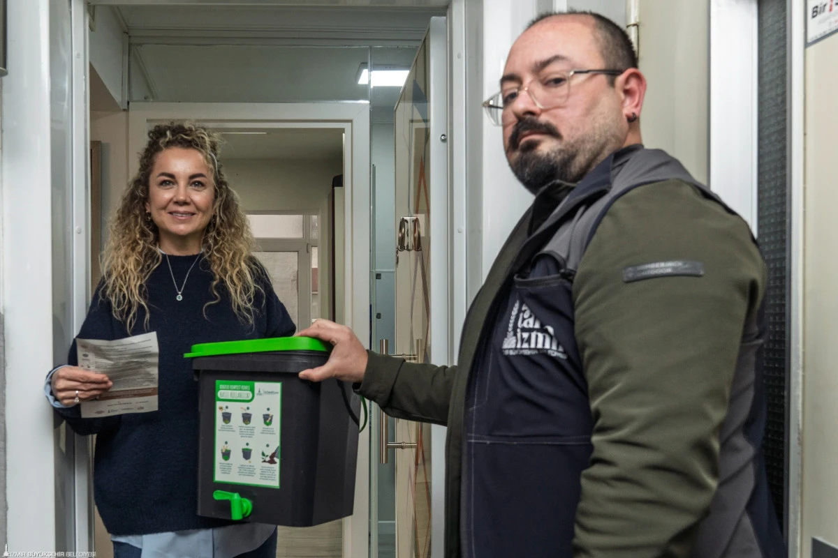 İzmir&rsquo;de Organik Atıklar Evde Bokaşi ile D&ouml;n&uuml;şecek