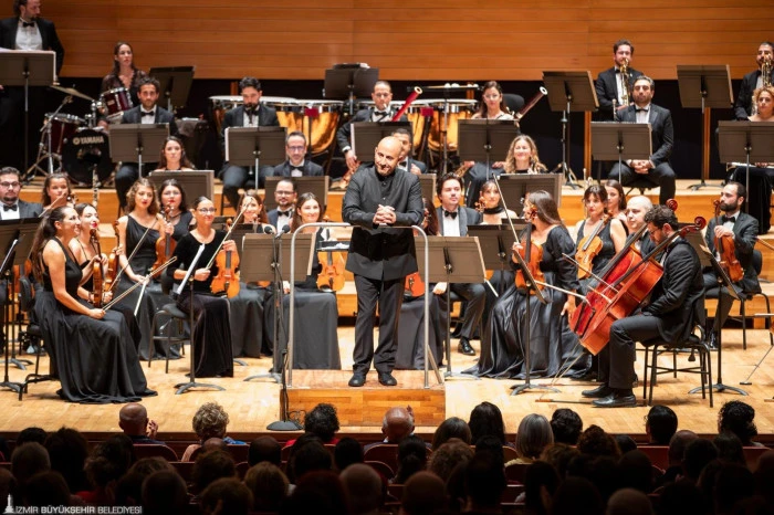 İzmir’de sanata doyuran konserler devam ediyor