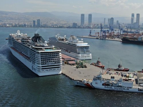 İzmir'e 70 Kruvaziyer Gemisi Gelmesi Bekleniyor