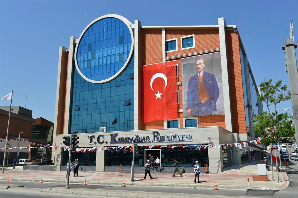 Karabağlar Belediyesi’nden Uzundere TOKİ açıklaması