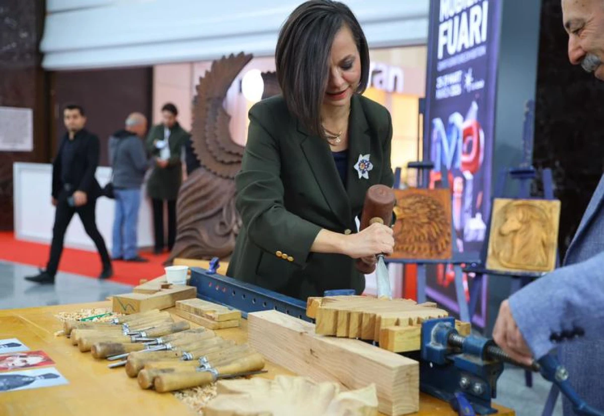 Karabağlar Standı İzmir Mobilya Fuarı&rsquo;nda