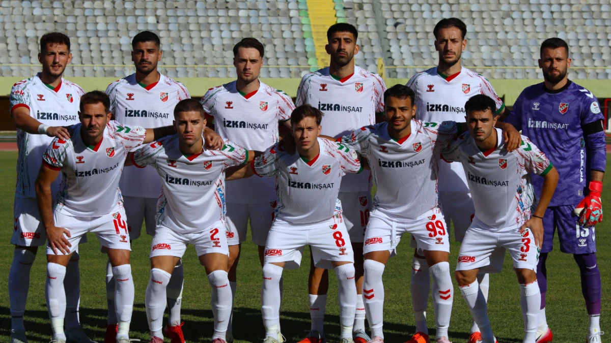 Karşıyaka Namağlup Yoluna Devam Etmek İstiyor