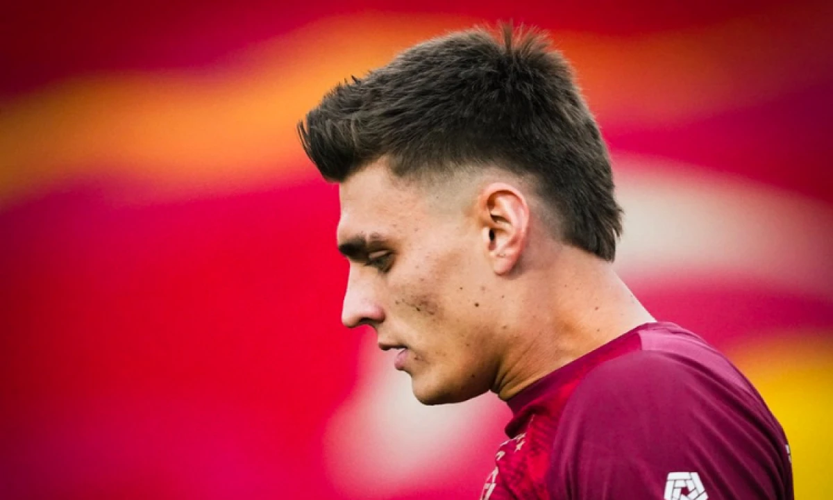 Kazımcan Karataş formayı bırakmıyor