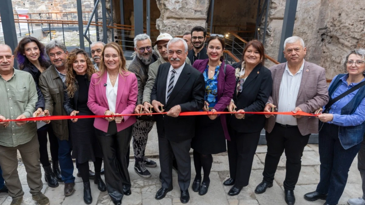 Konak’ta Tarihi Hamam Modern Sanatla Canlandı