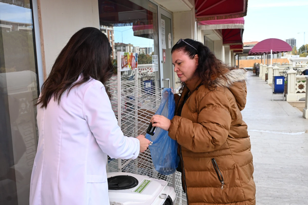 Manisa Büyükşehir Belediyesi’nden çevreci atık ilaç projesi